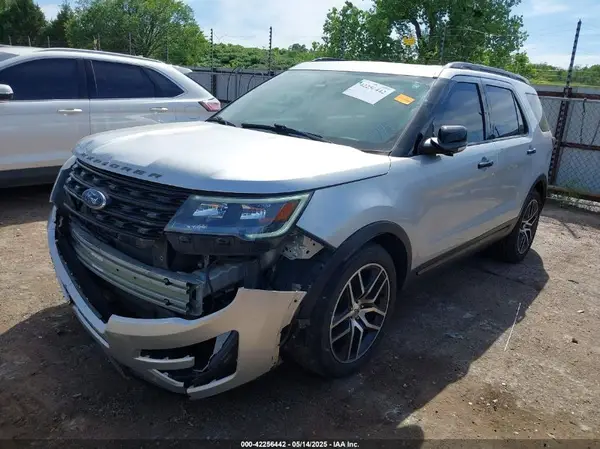 1FM5K8GT5HGD86928 2017 FORD EXPLORER - Image 2
