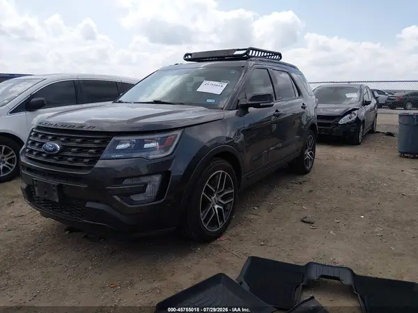 1FM5K8GT5HGD98707 2017 FORD EXPLORER - Image 2