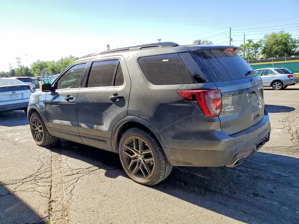 1FM5K8GT5HGE11648 2017 FORD EXPLORER - Image 2