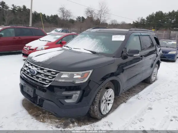 1FM5K8GT5HGE31236 2017 FORD EXPLORER - Image 2