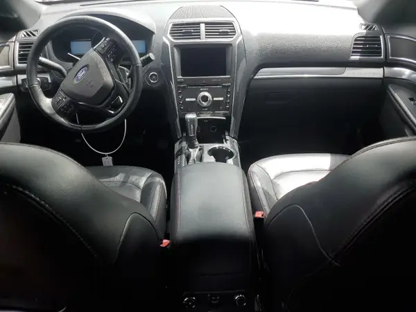 1FM5K8GT5HGE40938 2017 FORD EXPLORER - Image 8