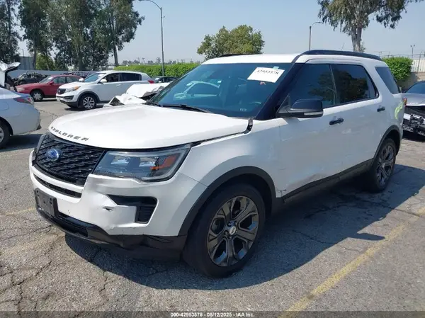 1FM5K8GT5JGA25740 2018 FORD EXPLORER - Image 2