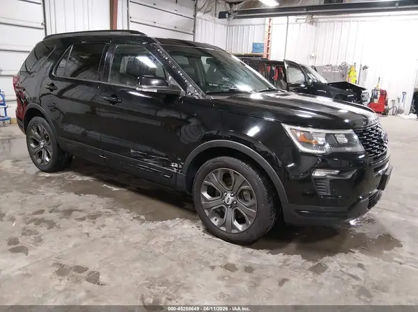 1FM5K8GT5JGA65008 2018 FORD EXPLORER - Image 1