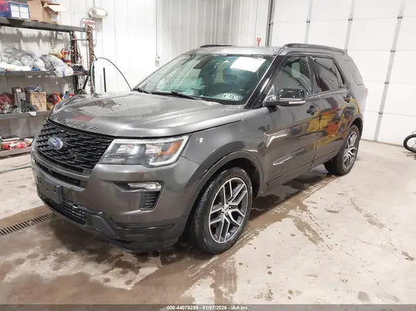 1FM5K8GT5JGB37499 2018 FORD EXPLORER - Image 2