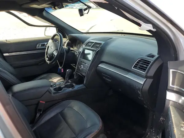 1FM5K8GT5JGB76187 2018 FORD EXPLORER - Image 8