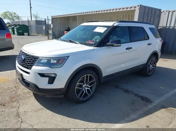1FM5K8GT5JGB80143 2018 FORD EXPLORER - Image 2