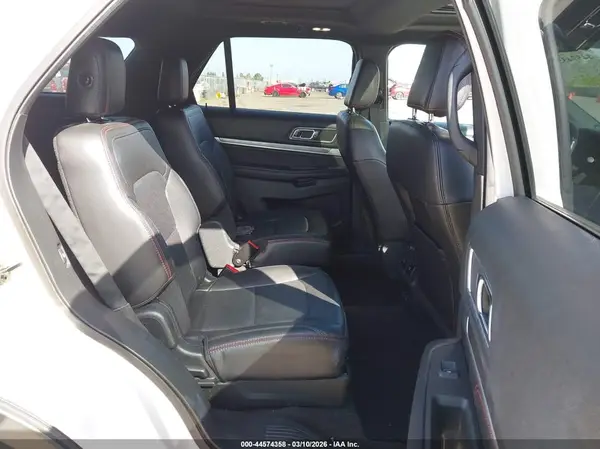 1FM5K8GT5JGB80143 2018 FORD EXPLORER - Image 8