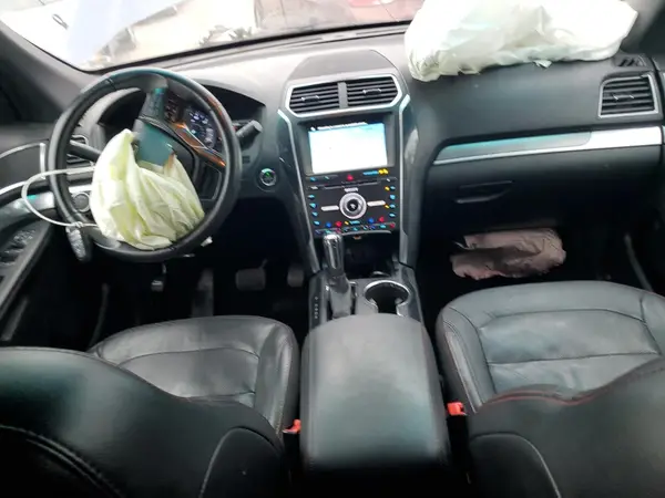 1FM5K8GT5JGB83057 2018 FORD EXPLORER - Image 8