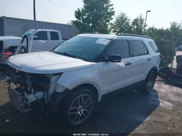 1FM5K8GT5JGB85083 2018 FORD EXPLORER - Image 2