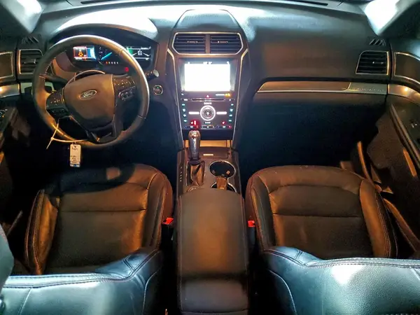 1FM5K8GT5JGC00617 2018 FORD EXPLORER - Image 8