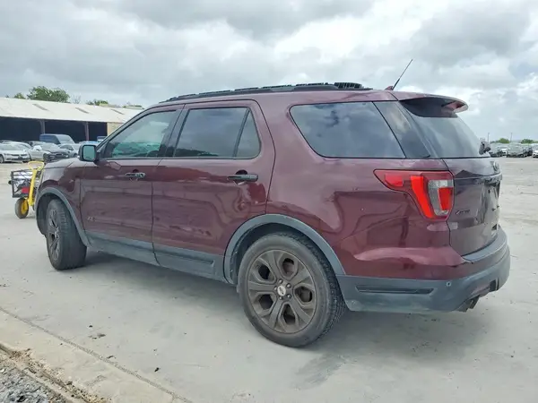 1FM5K8GT5JGC48327 2018 FORD EXPLORER - Image 2