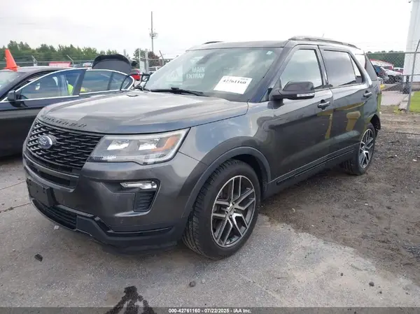 1FM5K8GT5JGC56847 2018 FORD EXPLORER - Image 2