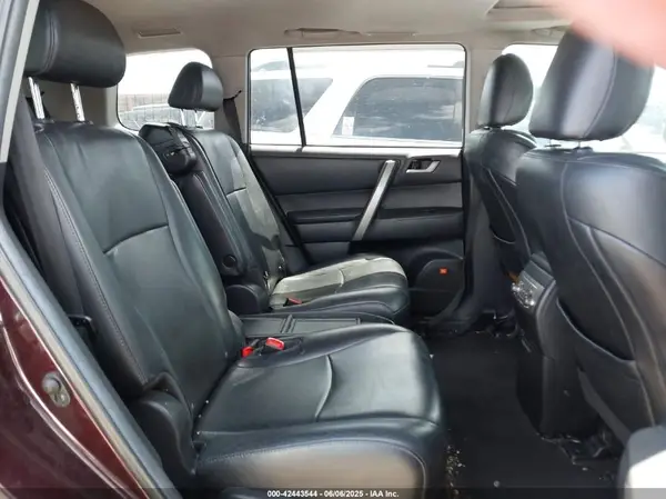 1FM5K8GT5JGC96507 2018 FORD EXPLORER - Image 8