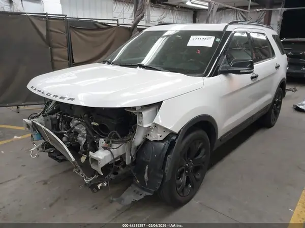1FM5K8GT5KGA90184 2019 FORD EXPLORER - Image 2