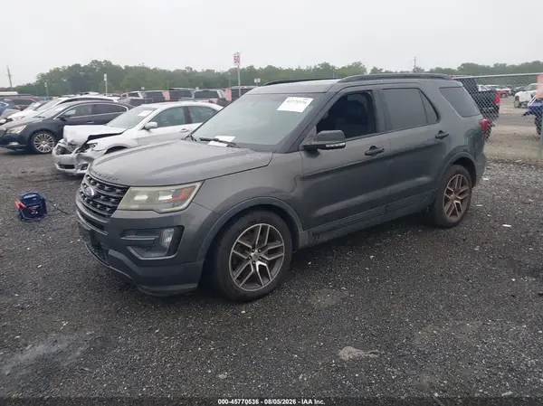 1FM5K8GT6GGA01097 2016 FORD EXPLORER - Image 2