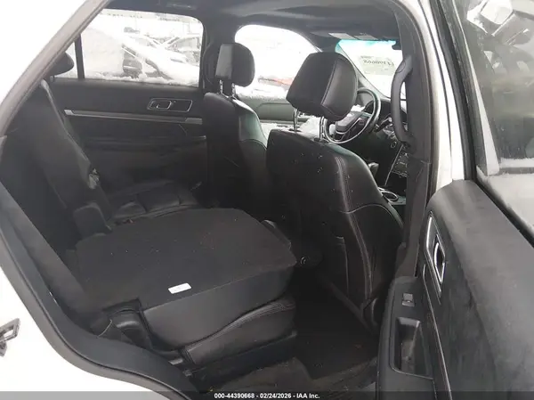 1FM5K8GT6GGA02377 2016 FORD EXPLORER - Image 8