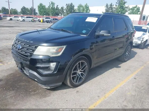 1FM5K8GT6GGA18336 2016 FORD EXPLORER - Image 2