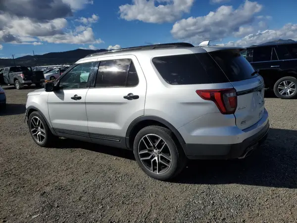 1FM5K8GT6GGA26114 2016 FORD EXPLORER - Image 2