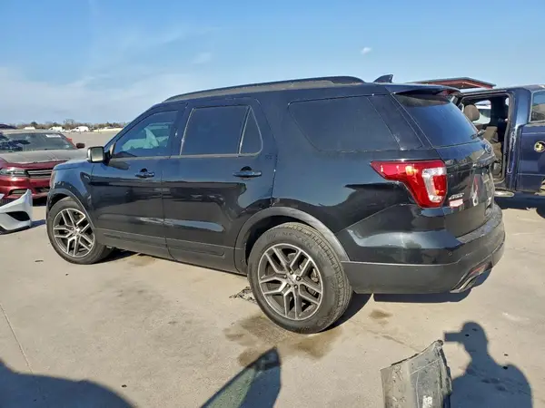 1FM5K8GT6GGA70145 2016 FORD EXPLORER - Image 2