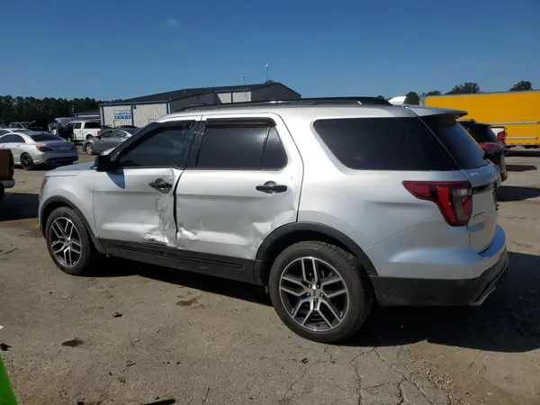 1FM5K8GT6GGA82859 2016 FORD EXPLORER - Image 2