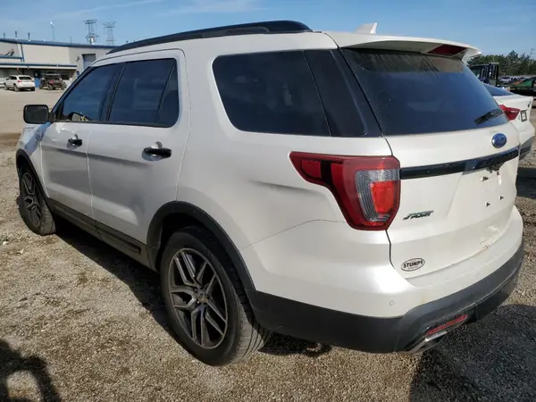 1FM5K8GT6GGB18551 2016 FORD EXPLORER - Image 2