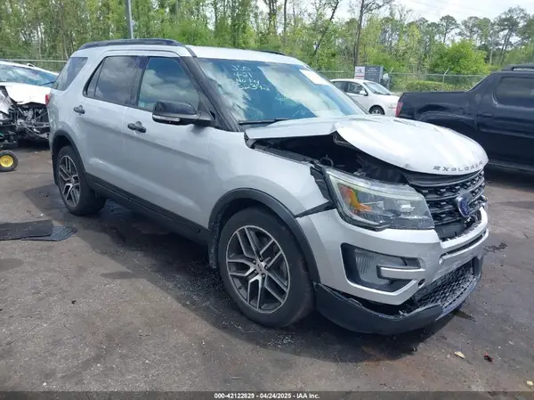 1FM5K8GT6GGB52392 2016 FORD EXPLORER - Image 1