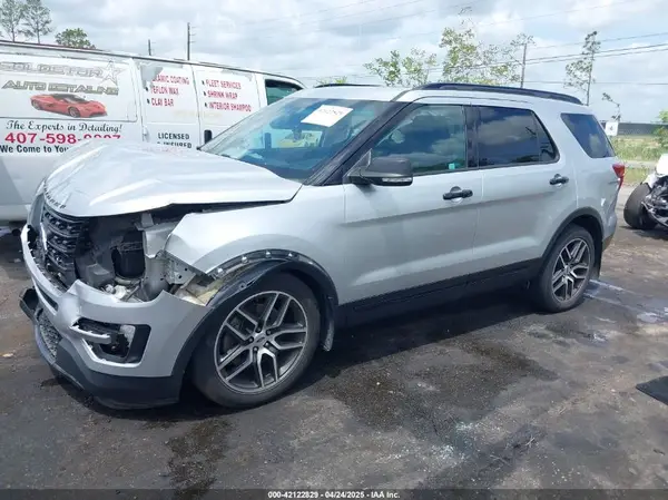 1FM5K8GT6GGB52392 2016 FORD EXPLORER - Image 2