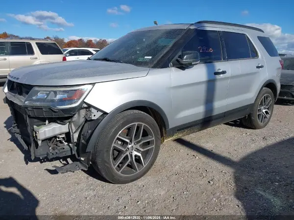 1FM5K8GT6GGB55504 2016 FORD EXPLORER - Image 2