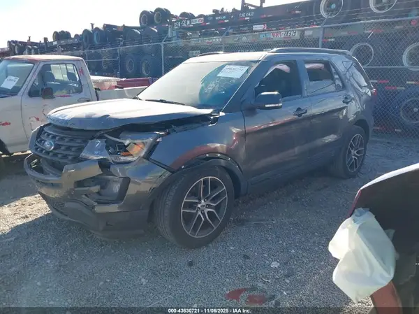 1FM5K8GT6GGB90995 2016 FORD EXPLORER - Image 2