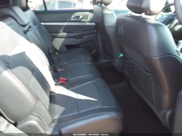 1FM5K8GT6GGB95954 2016 FORD EXPLORER - Image 8