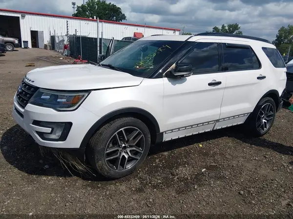1FM5K8GT6GGC21100 2016 FORD EXPLORER - Image 2