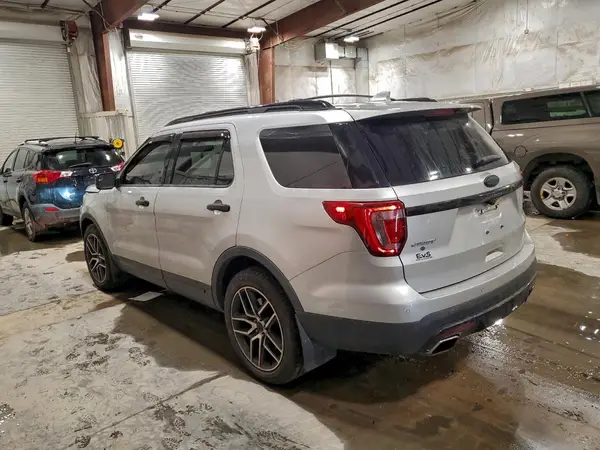 1FM5K8GT6GGC25826 2016 FORD EXPLORER - Image 2