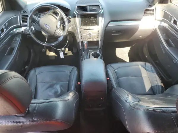 1FM5K8GT6HGA16099 2017 FORD EXPLORER - Image 8
