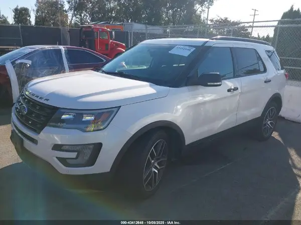 1FM5K8GT6HGA27510 2017 FORD EXPLORER - Image 2