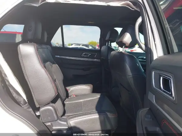1FM5K8GT6HGA43481 2017 FORD EXPLORER - Image 8