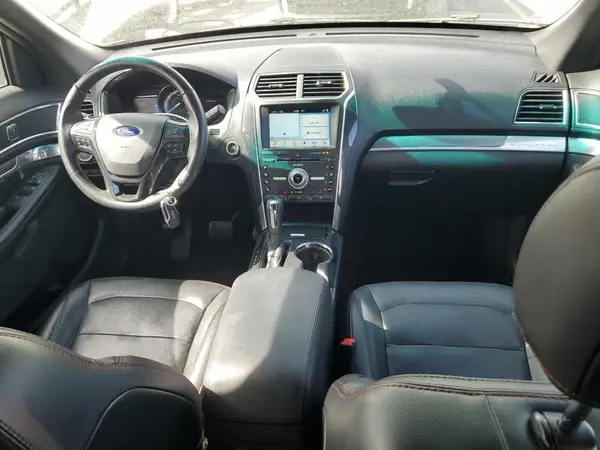 1FM5K8GT6HGA62001 2017 FORD EXPLORER - Image 8