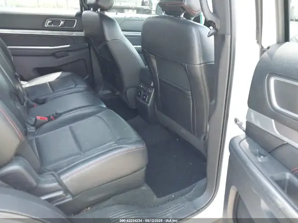 1FM5K8GT6HGA83768 2017 FORD EXPLORER - Image 8