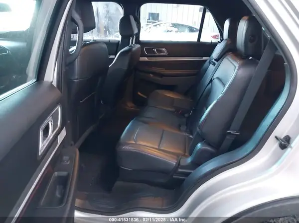 1FM5K8GT6HGA99307 2017 FORD EXPLORER - Image 8