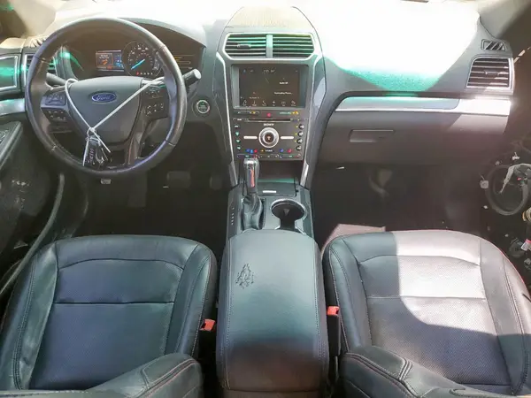 1FM5K8GT6HGA99386 2017 FORD EXPLORER - Image 8