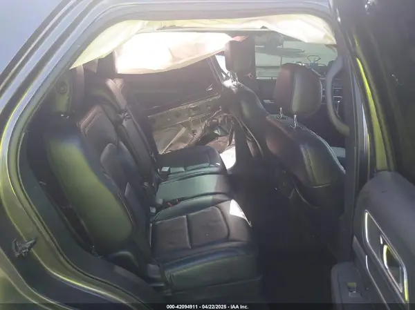 1FM5K8GT6HGB23282 2017 FORD EXPLORER - Image 8