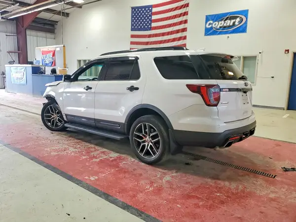 1FM5K8GT6HGB42513 2017 FORD EXPLORER - Image 2