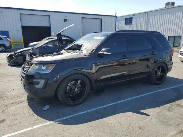 1FM5K8GT6HGB53835 2017 FORD EXPLORER - Image 1