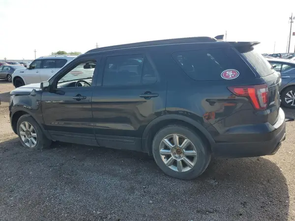 1FM5K8GT6HGC05500 2017 FORD EXPLORER - Image 2