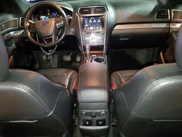 1FM5K8GT6HGC64711 2017 FORD EXPLORER - Image 8