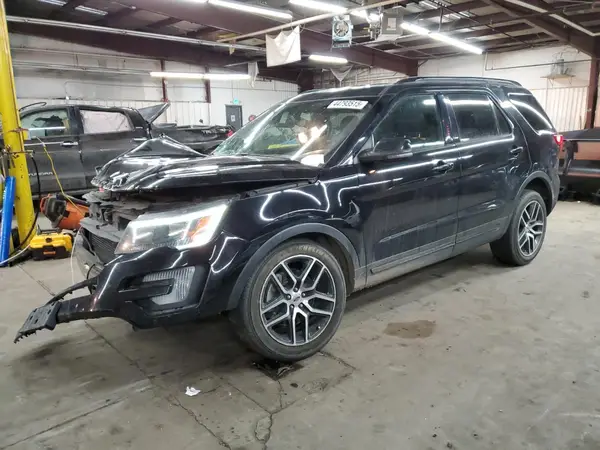 1FM5K8GT6HGC89561 2017 FORD EXPLORER - Image 1