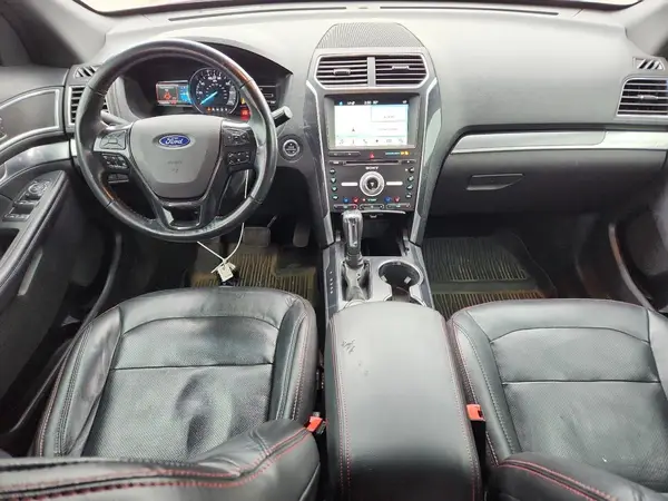 1FM5K8GT6HGD54618 2017 FORD EXPLORER - Image 8