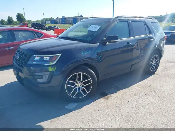 1FM5K8GT6HGD63299 2017 FORD EXPLORER - Image 2