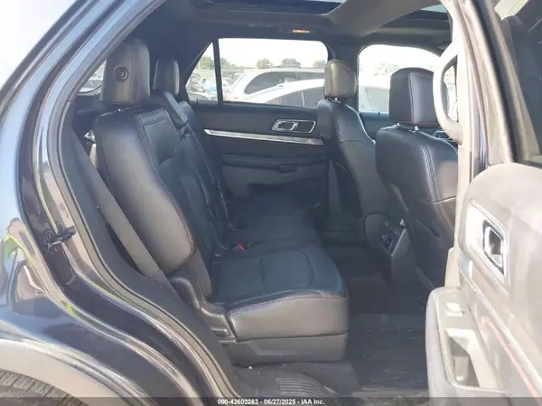 1FM5K8GT6HGD63299 2017 FORD EXPLORER - Image 8