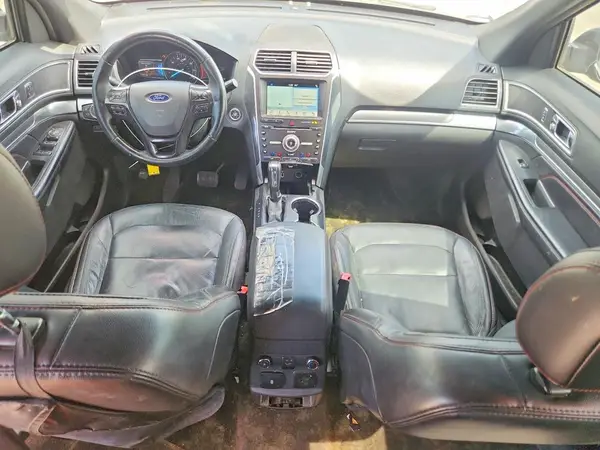 1FM5K8GT6HGD74206 2017 FORD EXPLORER - Image 8