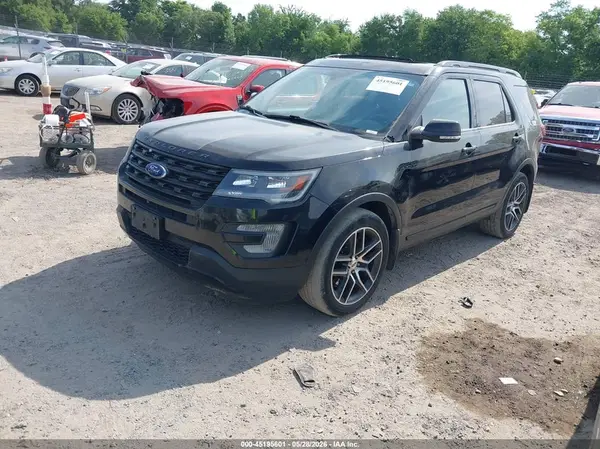 1FM5K8GT6HGE16342 2017 FORD EXPLORER - Image 2